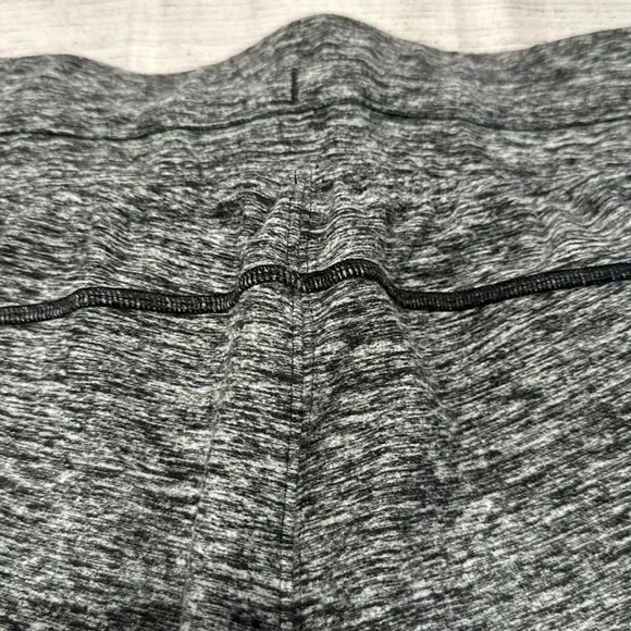 🍋Women’s Lululemon Ready to Rulu Fleece jogger size 10🍋 - Picture 14 of 16